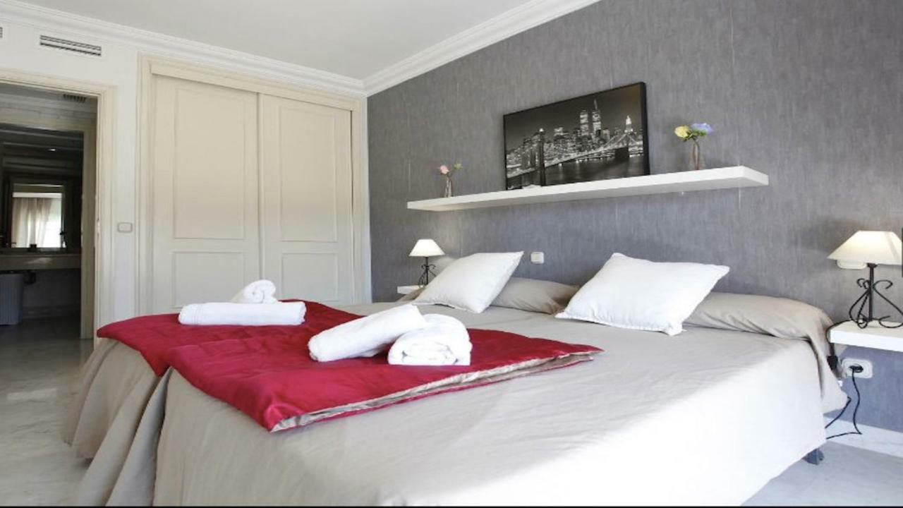 Center Puerto Banus -3 Bedrooms Marbella Luaran gambar