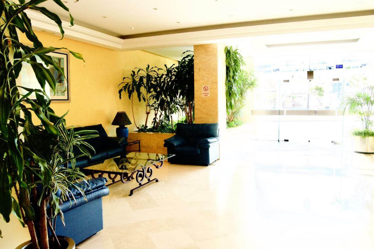 Center Puerto Banus -3 Bedrooms Marbella Luaran gambar